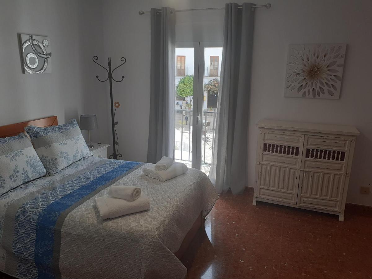 סהרה דה לה סיירה Casa Rural Plaza Zahara Buenas Vistas מראה חיצוני תמונה
