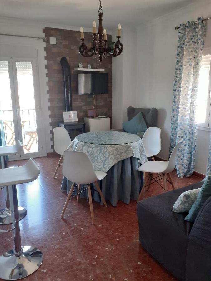 סהרה דה לה סיירה Casa Rural Plaza Zahara Buenas Vistas מראה חיצוני תמונה